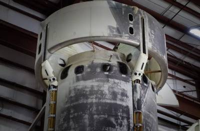 Blue Origin запустила ракету New Shepard с частным лунным модулем (видео)