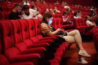 Кинотеатр в ВАО могут закрыть за нарушение профилактики COVID-19