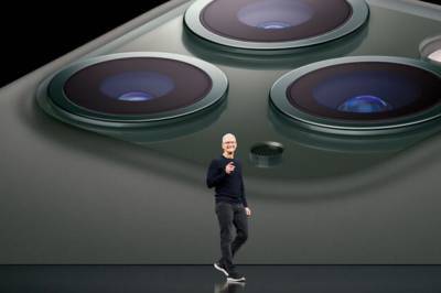 Без разъема для зарядки и наушников: Apple представила новый iPhone 12