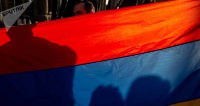 Акции в поддержку признания независимости Карабаха прошли в Ереване - фотоотчет