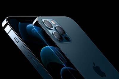 Apple назвала цены на iPhone 12 в РФ