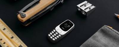 В России выпустили миниатюрный телефон стоимостью 990 рублей