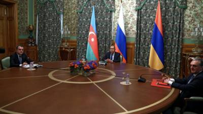 Глава МИД Армении высоко оценил роль Лаврова в переговорах по Карабаху