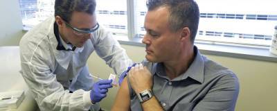 В РАН сообщили о реакции участников испытаний на «живую» вакцину от COVID-19
