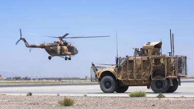 При столкновении вертолетов ВВС Афганистана погибли 15 человек