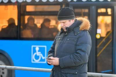 Россиянам объяснили, как смыть коронавирус со смартфона