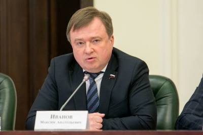 Свердловский депутат Госдумы рассказал, как лечится от коронавируса