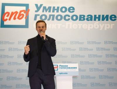 Задача Кремля сделать так, чтобы Навальному было не из кого выбирать