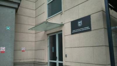 Злоумышленник по телефону сообщил о намерении сжечь консульство Израиля в Петербурге