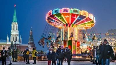 Три, шесть или десять: сколько дней россияне хотят отдыхать на Новый год?