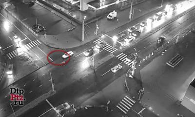 В Петрозаводске сбили пешехода, который перебегал дорогу на «красный»