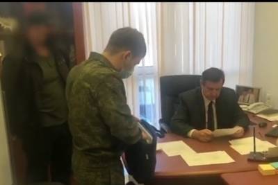 Распространено видео задержания главы райадминистрации на Ставрополье