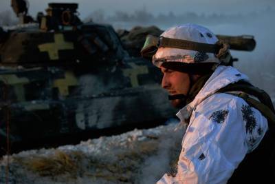 Несмотря на обещания власти Украина потеряла плотность фронта, а военные - боевой дух - ветеран АТО
