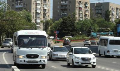 Тюменские школьники играют в смертельно опасную игру на дорогах
