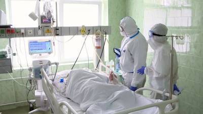 Количество выявленных за сутки случаев коронавируса в России впервые превысило 14-тысячную отметку