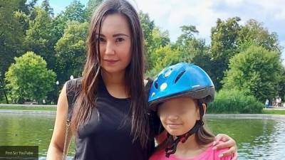 Близкие Конкиной пресекли похищение ее дочери на похоронах