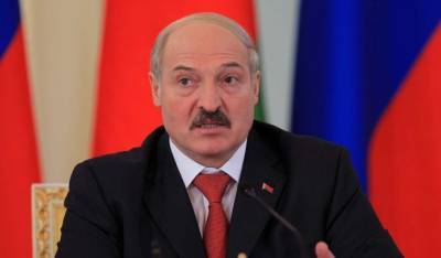 Белоруссия; Правозащитник о поведении Лукашенко: За 26 лет так и не набрался мудрости