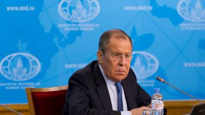 Лавров обвинил Запад в стремлении вывести Россию из равновесия