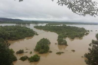 В ГСЧС предупредили о подъеме уровня воды в реках из-за обильных дождей