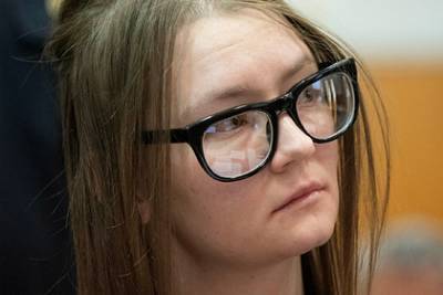 Обманом жившая в роскоши дочь российского дальнобойщика досрочно вышла из тюрьмы