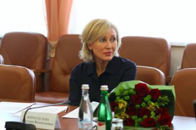 Тамбовские депутаты отправили в Совет Федерации женщину