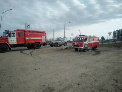 На свердловской трассе горела заправка: пострадал оператор станции