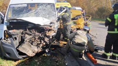 Три человека погибли в результате ДТП с маршруткой в Тульской области