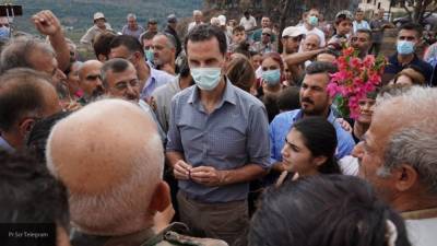 Асад обсудил с жителями Сирии восстановление региона после пожаров