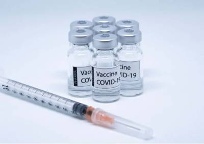 В США приостановили испытания вакцины от COVID-19 из-за загадочной болезни - Cursorinfo: главные новости Израиля
