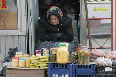 Более четверти жителей Украины оказались за чертой бедности