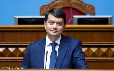 Разумков допускает продление закона об особом статусе Донбасса