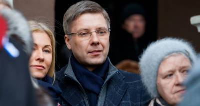 Запрещенное устройство Ушакова: KNAB просит Генпрокуратуру Латвии предъявить обвинение