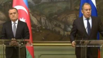 Лавров: Нужно срочно согласовать механизм контроля за перемирием в Карабахе