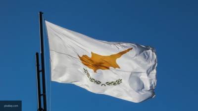 Парламентарии Кипра требуют отставки коррумпированного спикера