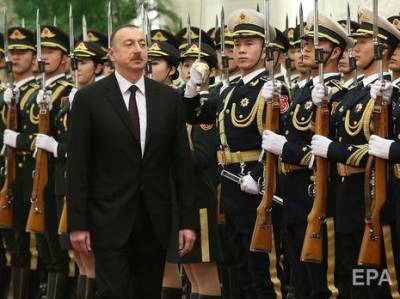 Президент Азербайджана заявил о взятии под контроль восьми сел в Нагорном Карабахе