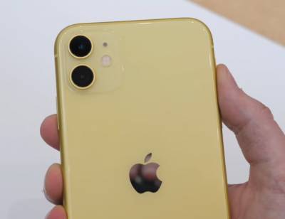 Компания Apple сняла с производства два смартфона iPhone