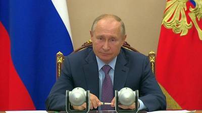 Владимир Путин сообщил о регистрации в России второй отечественной вакцины от коронавируса