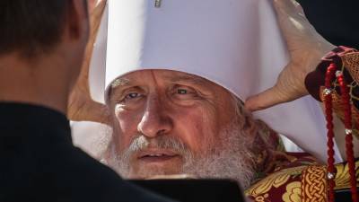 Митрополит Димитрий закрыл для посещения тюменские монастыри и разрешил молиться в храмах без священников