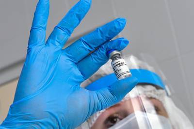 Стали известны противопоказания к еще одной российской вакцине от коронавируса