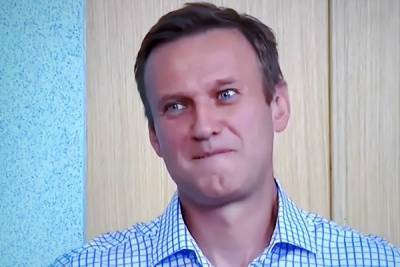 Навальный рассказал, кто и сколько заплатил за его лечение в Германии