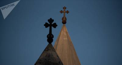 Спасительный крест: пронзительные фото из Собора Казанчецоц в Шуши после обстрелов