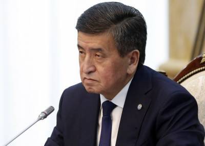 В Бишкеке опровергли заявление президента об отставке в течение трех дней