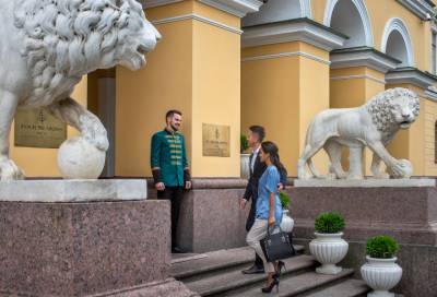 Отели Петербурга признали системообразующими организациями
