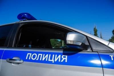 На севере Волгограда полицейские нашли марихуану у пассажира авто