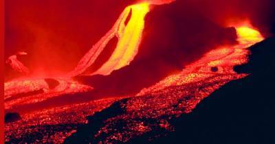 Признаки надвигающейся катастрофы обнаружили в африканском вулкане