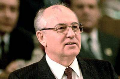 Горбачёв стал нобелевским лауреатом 30 лет назад