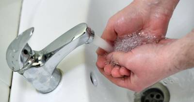 Мытье рук с мылом снижает риск заражения COVID на 36%