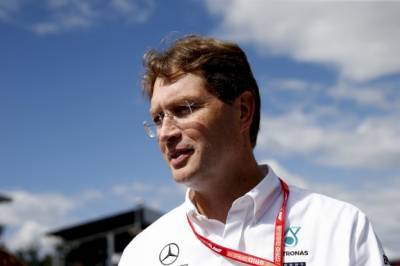 В Mercedes сократят финансирование гоночных программ