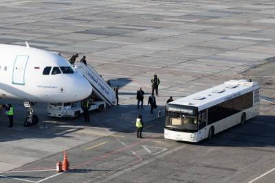 Пассажиропоток в аэропорту Нового Уренгоя снизился на треть из-за пандемии COVID-19