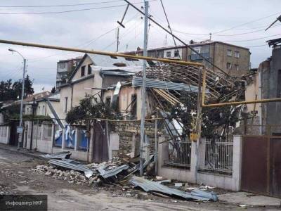 ВС Азербайджана ровняют с землей дома жителей Арцаха